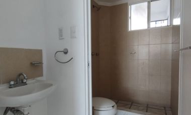 Dpto. en Renta Héroes de León, 2da planta, en excelentes condiciones.