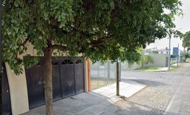 CASA EN VENTA EN TECOMAN COLIMA, EXCELENTE OPORTUNIDAD