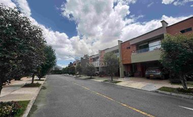 Casa Unifamiliar en Urbanización cerrada La Ceja