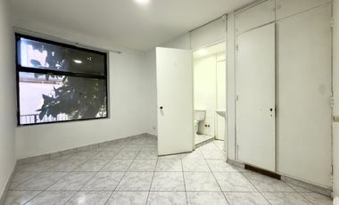 Se arrienda departamento céntrico 3 piezas, 2 baños y estacionamiento, Curicó