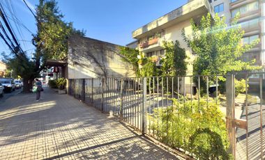 Se arrienda departamento céntrico 3 piezas, 2 baños y estacionamiento, Curicó