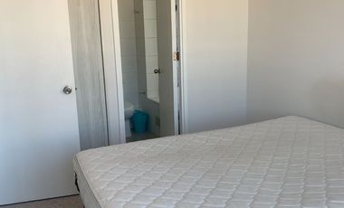 Arrendamos funcional depto en Lomas de Montemar