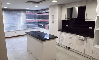 DEPARTAMENTO DE LUJO 3 HABITACIONES QUITO TENIS