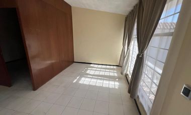 RENTA CASA EN COLONIA FRANCISCO VILLA TLALNEPANTLA ESTADO DE MÉXICO