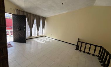 RENTA CASA EN COLONIA FRANCISCO VILLA TLALNEPANTLA ESTADO DE MÉXICO