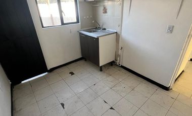 RENTA CASA EN COLONIA FRANCISCO VILLA TLALNEPANTLA ESTADO DE MÉXICO