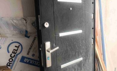 Bonita casa de 2 pisos