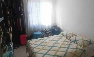 Bonita casa de 2 pisos