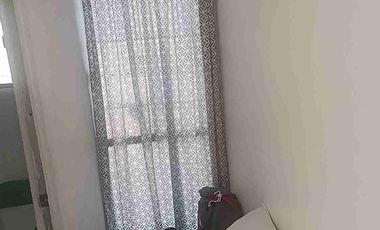 Bonita casa de 2 pisos