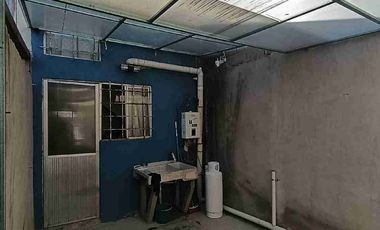 Bonita casa de 2 pisos