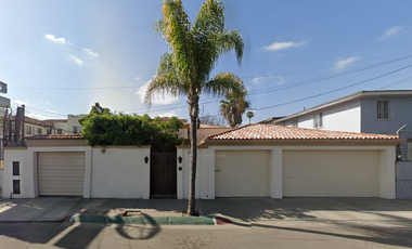 VENTA DE CASA EN LA COLONIA CENTRO EN TIJUANA EN BAJA CALIFORNIA