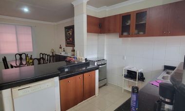 En alquiler estrategico departamento en sector UEES, El Tornero, Samborondon