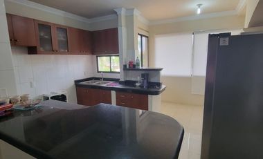 En alquiler estrategico departamento en sector UEES, El Tornero, Samborondon