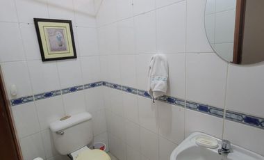 En alquiler estrategico departamento en sector UEES, El Tornero, Samborondon