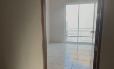 CASA EN VENTA JARDINES DE LA PAZ 3 RECAMARAS C BAÑO COMPLETO Y VESITDOR
