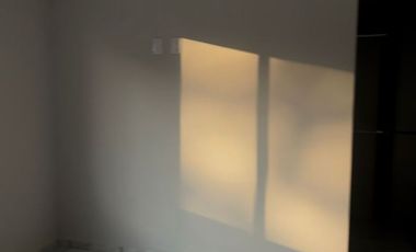 CASA EN VENTA JARDINES DE LA PAZ 3 RECAMARAS C BAÑO COMPLETO Y VESITDOR