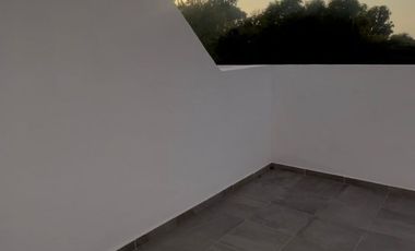 CASA EN VENTA JARDINES DE LA PAZ 3 RECAMARAS C BAÑO COMPLETO Y VESITDOR