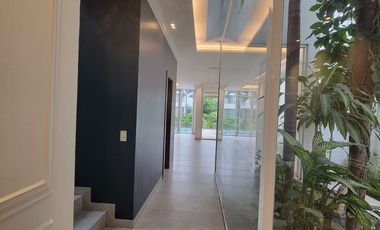 En alquiler lujosa y moderna casa al lago en Isla del Rio, Isla Mocoli, Samborondon