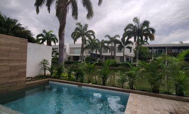 En alquiler lujosa y moderna casa al lago en Isla del Rio, Isla Mocoli, Samborondon