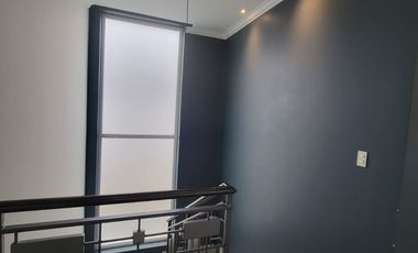 En alquiler lujosa y moderna casa al lago en Isla del Rio, Isla Mocoli, Samborondon