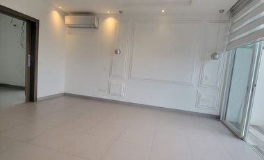 En alquiler lujosa y moderna casa al lago en Isla del Rio, Isla Mocoli, Samborondon