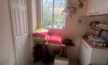 SE VENDE EXCLUSIVA CASA DE 2 PISOS CON PISCINA Y QUINCHO.  SECTOR EL FARO EN PUERTO VARAS