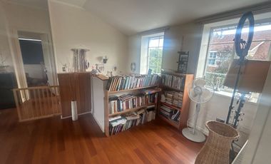 SE VENDE EXCLUSIVA CASA DE 2 PISOS CON PISCINA Y QUINCHO.  SECTOR EL FARO EN PUERTO VARAS