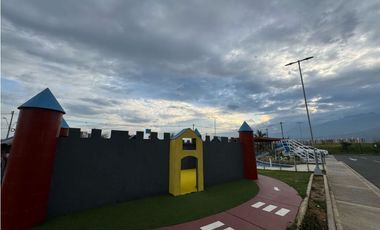 APARTAMENTO EN OBRA GRIS