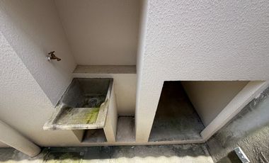 vendo casa de tres dormitorios en urbanización los prados