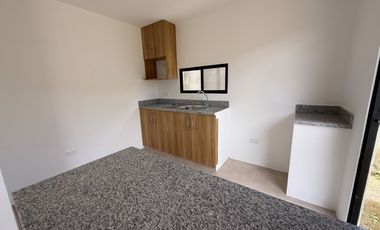 vendo casa de tres dormitorios en urbanización los prados