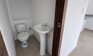 vendo casa de tres dormitorios en urbanización los prados