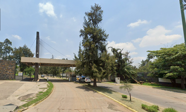 CASA EN REMATE BANCARIO TERRALTA SAN PEDRO TLAQUEPAQUE