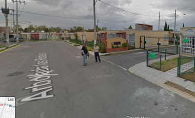 (EH) CASA EN VENTA EN ALBORADA LOS SAUCES ZUMPANGO