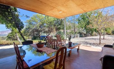 Leon Propiedades vende parcela con casa en condominio La Aurora, Curacaví.