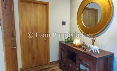 Leon Propiedades vende parcela con casa en condominio La Aurora, Curacaví.