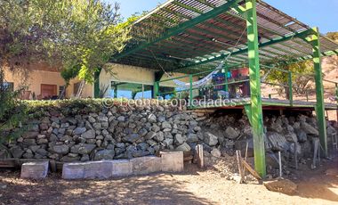 Leon Propiedades vende parcela con casa en condominio La Aurora, Curacaví.