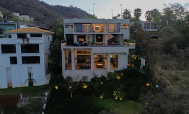 LAS CAÑADAS CASA EN VENTA DE LUJO CON GRAN DISEÑO Y VISTAS PANORÁMICAS