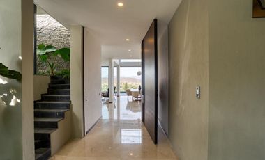 LAS CAÑADAS CASA EN VENTA DE LUJO CON GRAN DISEÑO Y VISTAS PANORÁMICAS