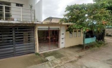 VENTA CASA: Máscara de jade 105, santa fe, 96535 fraccionamiento cdad. olmeca, ver., méxico