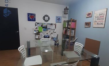 Amplia casa en venta en San Antonio de Ayala