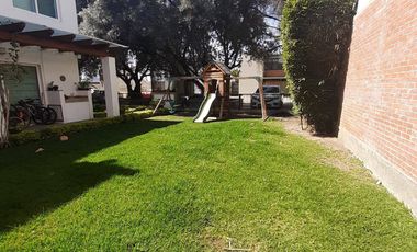 Amplia casa en venta en San Antonio de Ayala