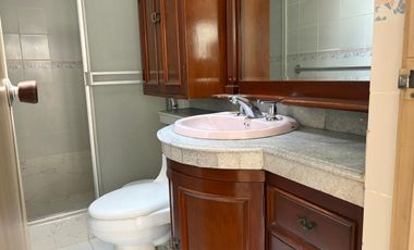 CASA EXCELENTE UBICACION