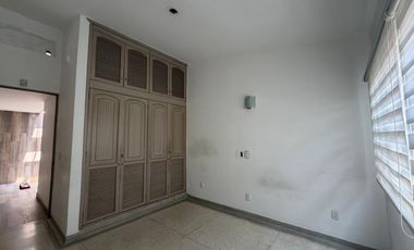 CASA EXCELENTE UBICACION