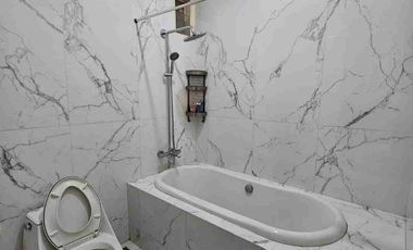 DIJUAL & DISEWAKAN RUMAH BAGUS (Siap Huni/ Furnished) KEMANG UTARA JAKARTA SELATAN. 

bangunan 3 lantai
Lt.126 m²
Lb.254 m²
Listrik 7,700
Bedrooms 3+2
Bathrooms 3+1
Garasi 2 mobil
Dapur kotor dan bersih
Private Swimming Pool
bebas banjir 

Jual: 5.2 Milyar Nego (SHM)
Sewa: 260jt/th