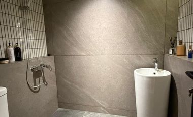 Dijual Rumah baru dengan kolam renang Darmakusuma dekat BPK Singgasana, Bintang Mulia, GBI Mekar Wangi Stairway, Rs.Immanuel, Rs.Santosa, Tol Moh.Toha