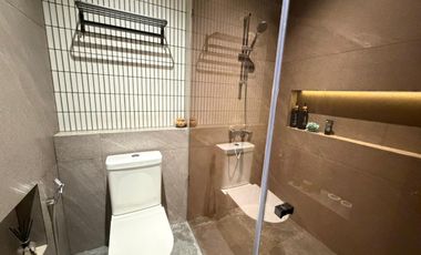 Dijual Rumah baru dengan kolam renang Darmakusuma dekat BPK Singgasana, Bintang Mulia, GBI Mekar Wangi Stairway, Rs.Immanuel, Rs.Santosa, Tol Moh.Toha