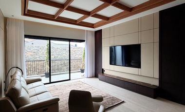 Dijual Rumah baru dengan kolam renang Darmakusuma dekat BPK Singgasana, Bintang Mulia, GBI Mekar Wangi Stairway, Rs.Immanuel, Rs.Santosa, Tol Moh.Toha