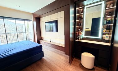 Dijual Rumah baru dengan kolam renang Darmakusuma dekat BPK Singgasana, Bintang Mulia, GBI Mekar Wangi Stairway, Rs.Immanuel, Rs.Santosa, Tol Moh.Toha