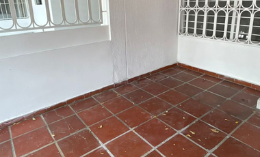 ARRIENDO CASA BARRIO EL BOSQUE