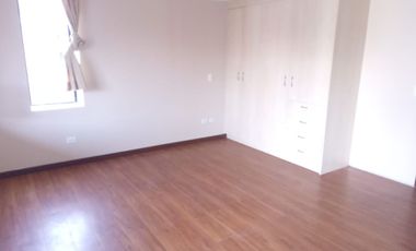 Rento Amplio Departamento, Sector González Suarez.